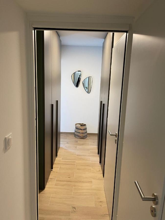 Superbe Bord De Apartment *